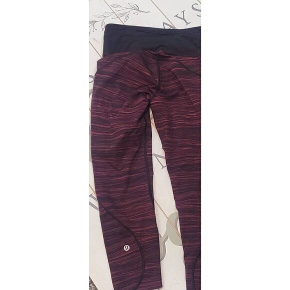 Lululemon crop leggings  - Picture 2 of 3